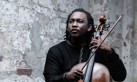 TEATRO VERDI PORDENONE, IN ESCLUSIVA REGIONALE IL CONCERTO DEL VIOLONCELLISTA SUDAFRICANO ABEL SELAOCOE, TRA VOCI PIÙ INNOVATIVE DEL PANORAMA MONDIALE