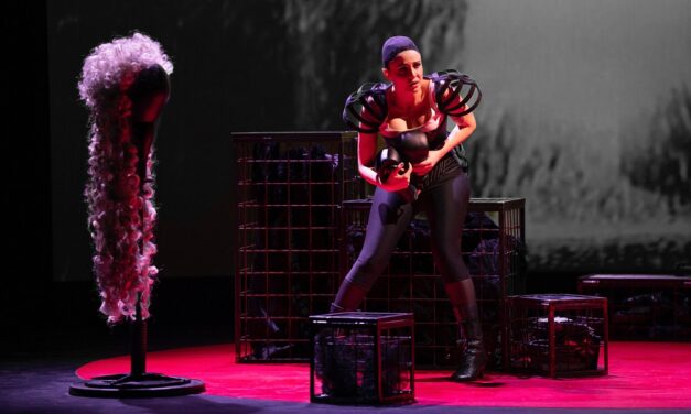 Alla Sala Bartoli del Teatro Rossetti “Sissi l’imperatrice” scritto e diretto da Roberto Cavosi e interpretato da Federica Luna Vincenti