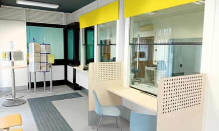 POSTE ITALIANE: RIAPERTO IN VERSIONE POLIS L’UFFICIO POSTALE DI RONCHIS CON I NUOVI SERVIZI, PASSAPORTI INCLUSI