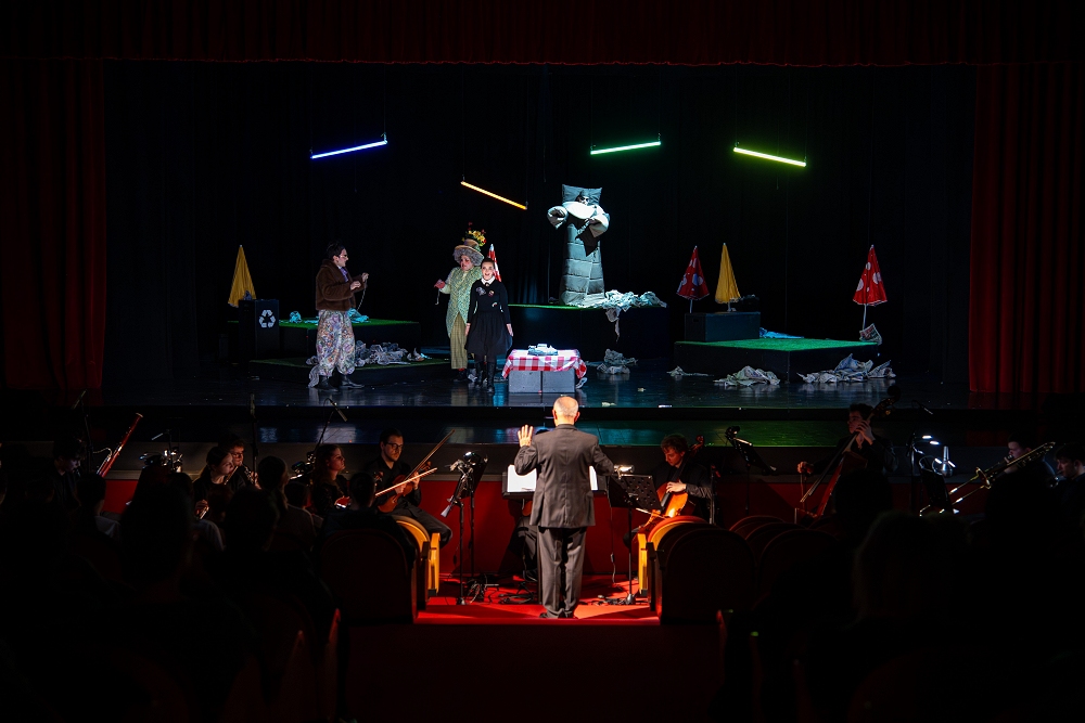 ALICE NEL PAESE DELLE MERAVIGLIE ARRIVA A UDINE