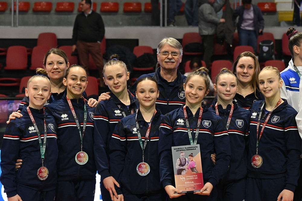 ARTISTICA ‘81 DI NUOVO SUL PODIO: SECONDO POSTO IN SERIE A1 E FINALE CONQUISTATA