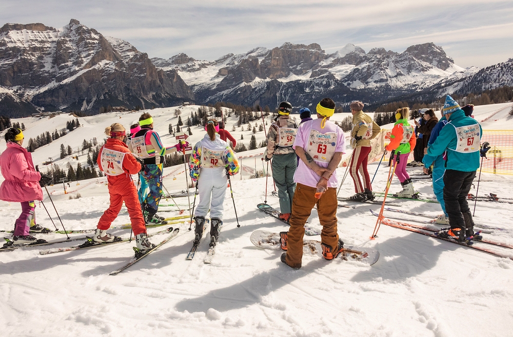 LO SCI COME UNA VOLTA: IN ALTA BADIA IL GRAN FINALE DI STAGIONE È VINTAGE