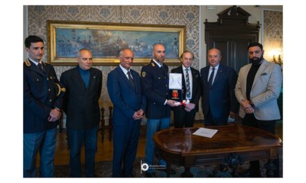 IL SINDACO DIPIAZZA HA CONFERITO UN RICONOSCIMENTO AL SOVRINTENDENTE DELLA POLIZIA DI STATO GIANLUCA BUFARDECI