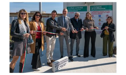 TAGLIO DEL NASTRO PER IL NUOVO CENTRO DI RACCOLTA DI GIARIZZOLE APERTO AL PUBBLICO DAL 1 APRILE