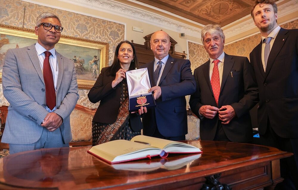 IL SINDACO ROBERTO DIPIAZZA HA RICEVUTO L’AMBASCIATRICE D’INDIA VANI RAO