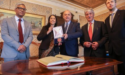 IL SINDACO ROBERTO DIPIAZZA HA RICEVUTO L’AMBASCIATRICE D’INDIA VANI RAO