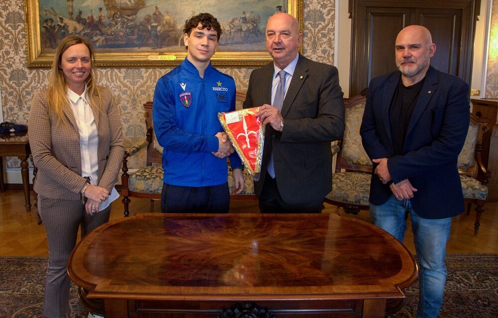 IL SINDACO ROBERTO DIPIAZZA E L’ASSESSORE ALLO SPORT, ELISA LODI HANNO RICEVUTO ALESSIO DE LUCA, MEDAGLIA DI BRONZO AGLI EUROPEI UNDER 23 DI JUDO