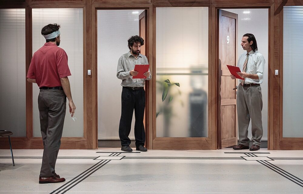 BREVE ENCICLOPEDIA DELLE PORTE dei GORDI alla SALA BARTOLI del Teatro Stabile del Friuli Venezia Giulia