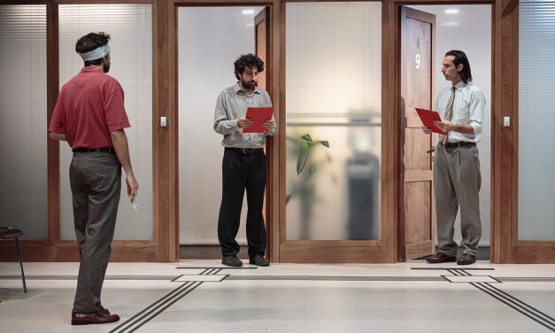 AL NUOVO TEATRO COMUNALE DI GRADISCA D’ISONZO IN SCENA “Breve enciclopedia delle porte” con I Gordi per la rassegna “Innesti”