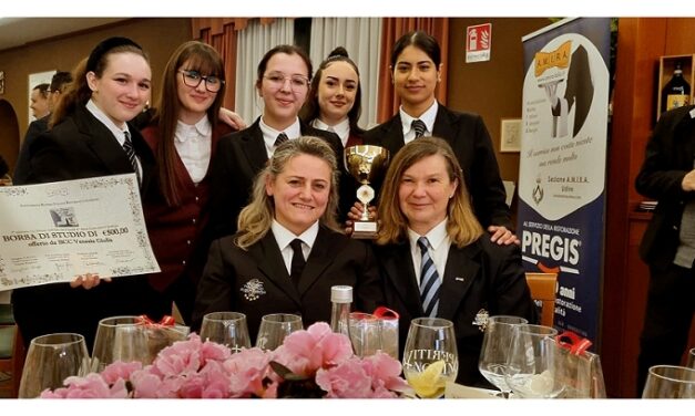 ANCORA SUL PODIO LA SCUOLA ALBERGHIERA, DONNE NELL’ARTE DEL FLAMBÉ, BRONZO NAZIONALE PER IAL FVG AVIANO