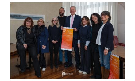 VENERDÌ 27 MARZO ALLE ORE 17 ALLA SALA LUTTAZZI IN PORTO VECCHIO – PORTO VIVO PRIMO MOMENTO DEL PROGETTO R.E.P.L.A.Y(OUTH) CON LA CONFERENZA “GIOVANI: 17 È PARI – LEGAMI AUTENTICI E ISOLAMENTO SOCIALE”