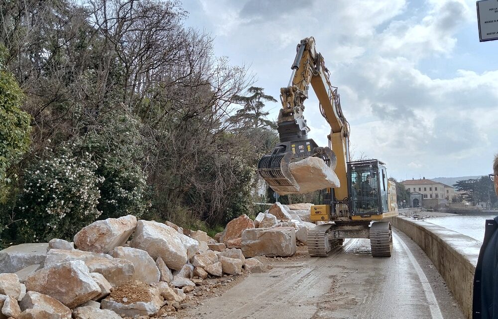 LAVORI DI MESSA IN SICUREZZA DI STRADA PER LAZZARETTO