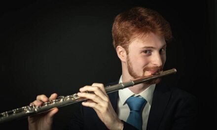 MUSICAINSIEME chiude domenica 22 marzo con la LEZIONE-CONCERTO del flautista ANDREA MAGRIS