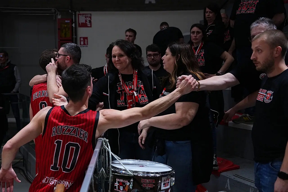 LA PALLACANESTRO Trieste cade al PalaBigi: Reggio Emilia si impone 97-61