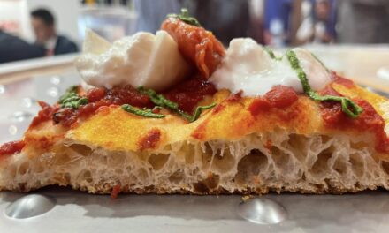 PIZZA IN PALA, IL CAMPIONE DEL MONDO CALAON: “SEGMENTO IN CRESCITA, PUNTIAMO SU FORMAZIONE E PASSIONE”