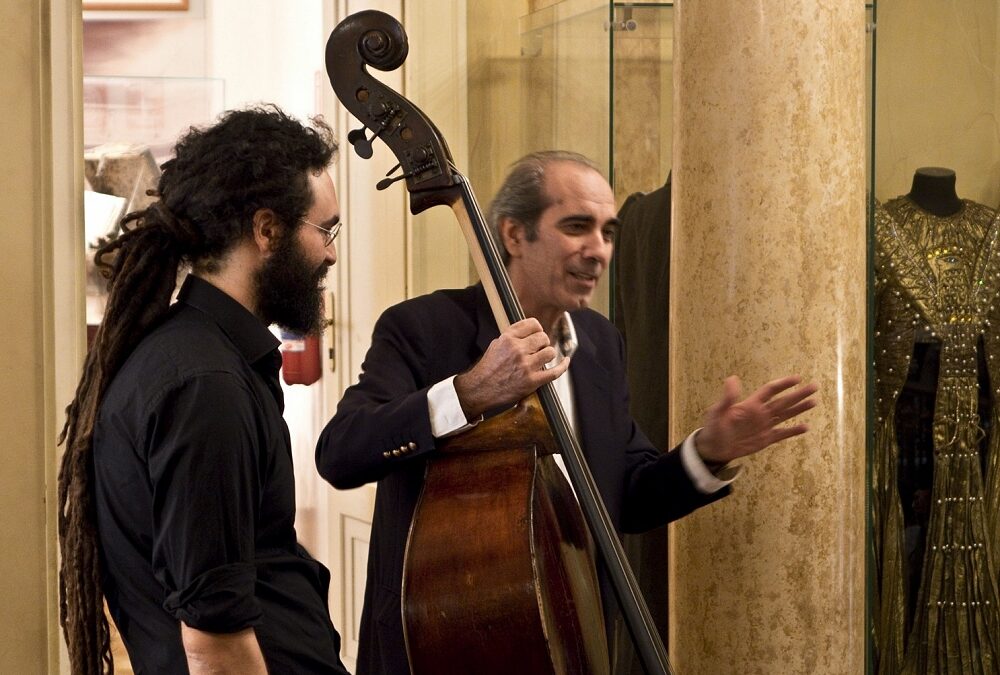 MERCOLEDÌ 18 MARZO ALLE ORE 17.30 AL CIVICO MUSEO TEATRALE “CARLO SCHMIDL” TERZO APPUNTAMENTO DELL’EDIZIONE PRIMAVERA 2026 DEL CICLO “LE STANZE DELLA MUSICA” DEDICATO AL CONTRABBASSO