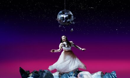 Il ritorno di Familie Flöz: sabato 28 marzo in scena al Teatro Nuovo Giovanni da Udine con Feste