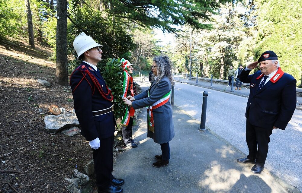 IN OCCASIONE DELL’82° ANNIVERSARIO ECCIDIO DELLE FOSSE ARDEATINE, DEPOSIZIONE DI CORONE A SAN GIUSTO SUI CIPPI DEI TRIESTINI HAIPEL E PETRUCCI