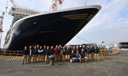 TRIPLA CERIMONIA EXPLORA JOURNEYS E FINCANTIERI A SESTRI PONENTE: VARO TECNICO DI EXPLORA IV, POSA DELLA MONETA DI EXPLORA V E TAGLIO PRIMA LAMIERA DI EXPLORA VI