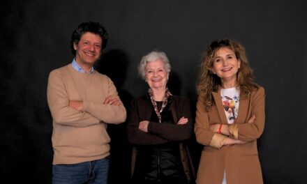 XXVII STAGIONE DEGLI AMICI DELLA CONTRADA: LUNEDì 20 APRILE ALLE ORE 18 “CONVERSACIONES CON MAMÀ”