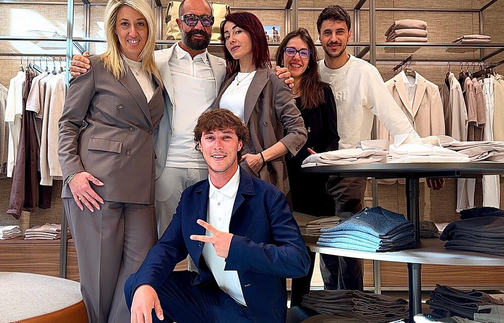 Restyling per lo storico negozio Boggi Milano di Palazzo Tergesteo