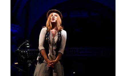 Marina Massironi a Polcenigo e San Daniele con Ma che razza di Otello?