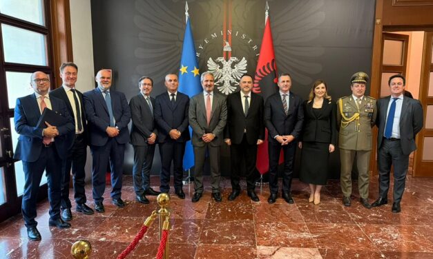 DIFESA, FINCANTIERI E KAYO FIRMANO L’ACCORDO PER LA COSTITUZIONE DI UNA JOINT VENTURE PER LO SVILUPPO DELLA CANTIERISTICA NAVALE IN ALBANIA