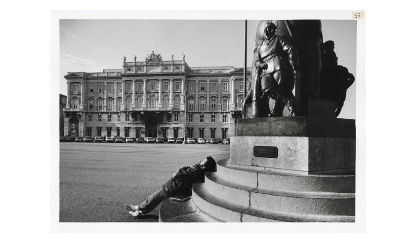PROROGATA FINO A DOMENICA 12 APRILE 2026 LA MOSTRA “LA FOTOTECA IN PIAZZA. SCATTI DI STORIA E STORIE”