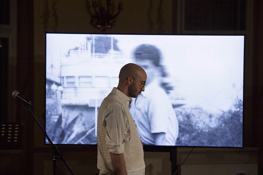Al bar-libreria Knulp di Trieste si presenta “Devianti. Storie di persone non conformi in una terra di confine”