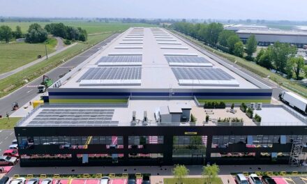 POSTE ITALIANE: aumentano gli impianti fotovoltaici, gli Smart Building e le lampade LED