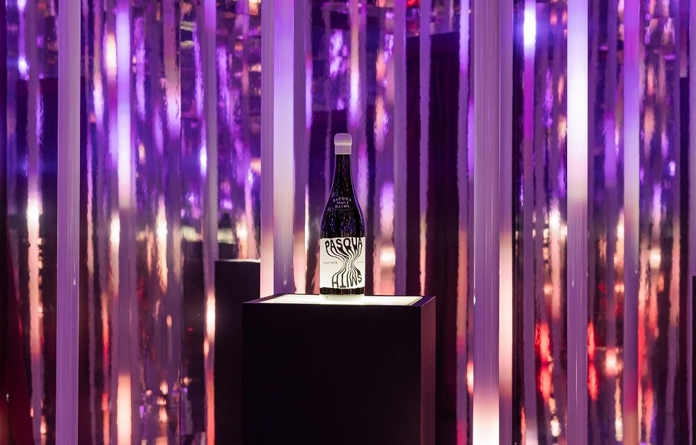 COS’È L’INNOVAZIONE PER PASQUA: “QUATTROMANI” È IL NUOVO SOVVERSIVO PROGETTO VITIVINICOLO TRA VALPOLICELLA E WASHINGTON STATE