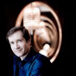 PER I LUNEDì DELLA SOCIETÀ DEI CONCERTI TRIESTE AL VERDI IL PIANISTA PIÚ “FOLGORANTE E PIONIERISTICO” DELLA SCENA ODIERNA: NIKOLAI LUGANSKY