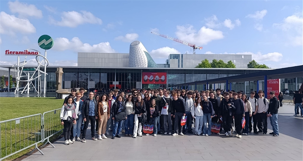 Oltre 100 studenti friulani al Salone del Mobile