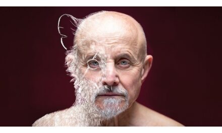 TEATRO VERDI PORDENONE, IN ESCLUSIVA ASSOLUTA PER IL NORDEST “I MIEI STUPIDI INTENTI” IL NUOVO SPETTACOLO DELLA COMPAGNIA VICOQUARTOMAZZINI, PROTAGONISTA GIUSEPPE CEDERNA