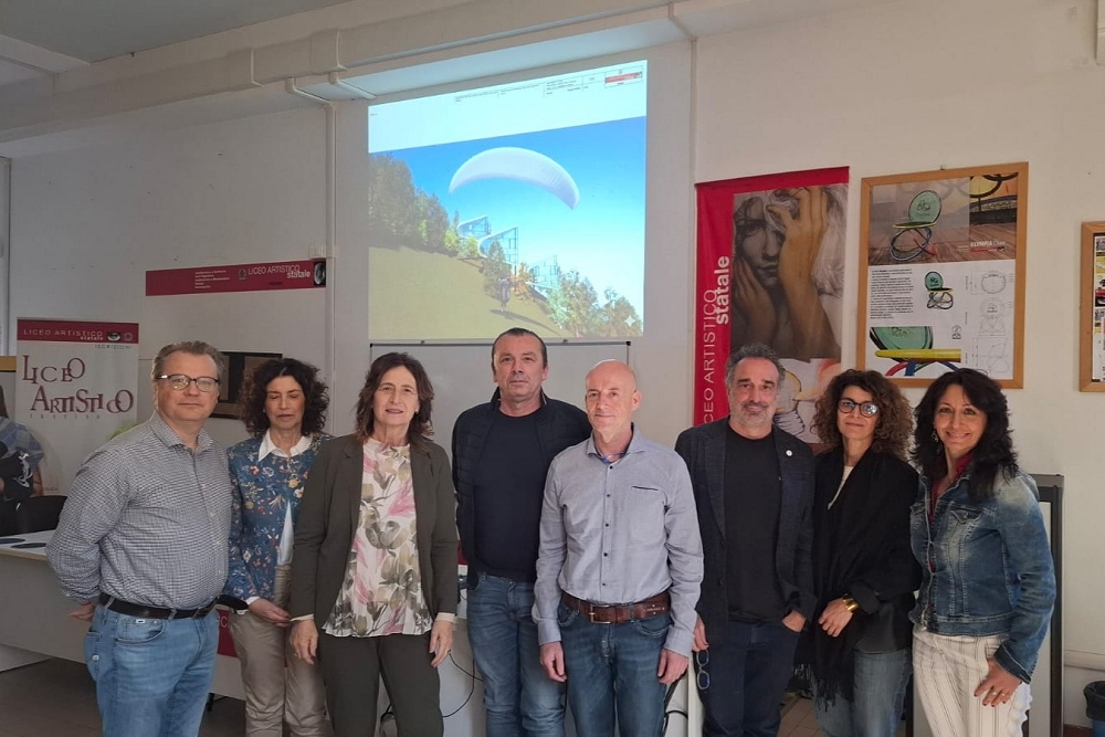 CON ARCHITETTURE DEL VENTO, IL CONSORZIO VIVERE IL GRAPPA INSIEME AGLI STUDENTI DEL LICEO ARTISTICO DI TREVISO