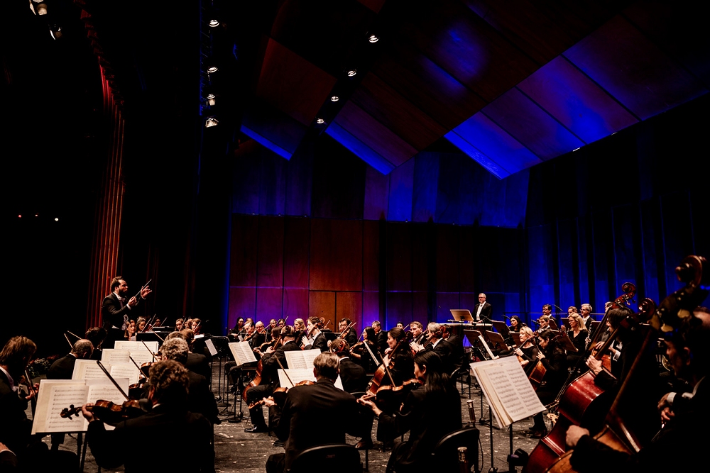 DOMENICA 5 APRILE in prima serata su ORF III e ORF ON il concerto dei WIENER SYMPHONIKER tenuto al Politeama Rossetti