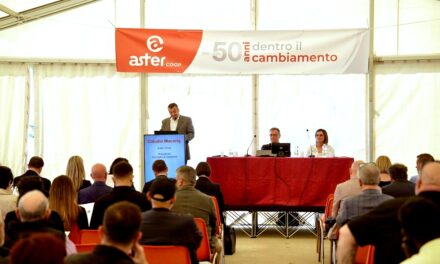 ASTER COOP CELEBRA 50 ANNI DI STORIA: APPROVATO IL BILANCIO 2025, CRESCONO PRODUZIONE, MARGINALITÀ E OCCUPAZIONE