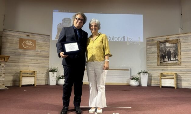 REMO ANZOVINO RICEVE IL PREMIO ROTONDI PER LA COLONNA SONORA DEL FILM “I COLORI DELLA TEMPESTA”