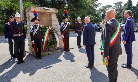 IL SINDACO ROBERTO DIPIAZZA ALLA CERIMONIA PER IL GIORNO DELLA MEMORIA DELLE VITTIME DEL TERRORISMO INTERNO E INTERNAZIONALE E DELLE STRAGI DI TALE MATRICE