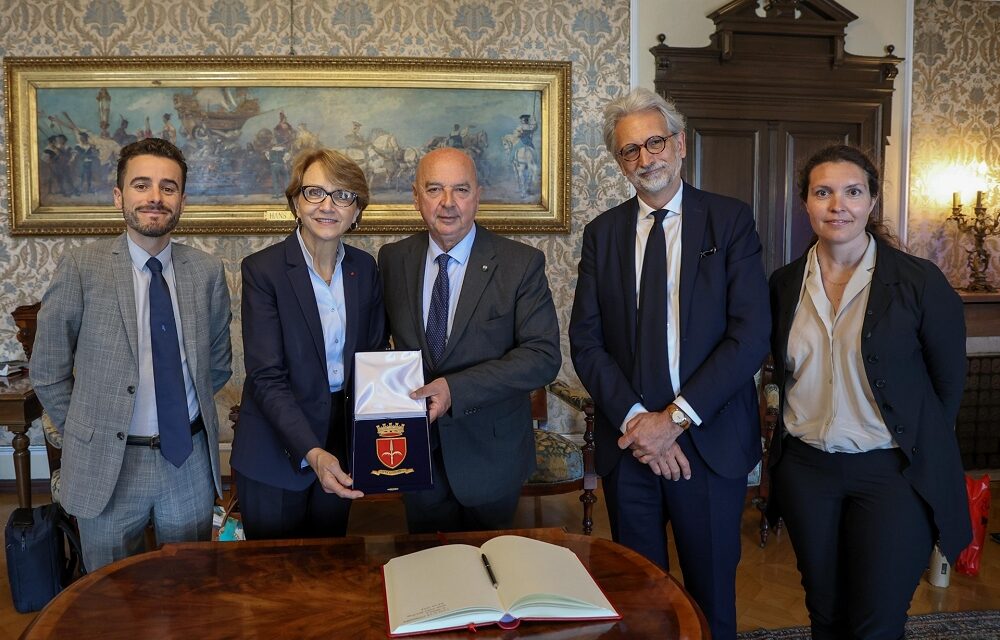 IL SINDACO HA RICEVUTO L’AMBASCIATRICE DI FRANCIA IN ITALIA, S. E. MME ANNE-MARIE DESCÔTES