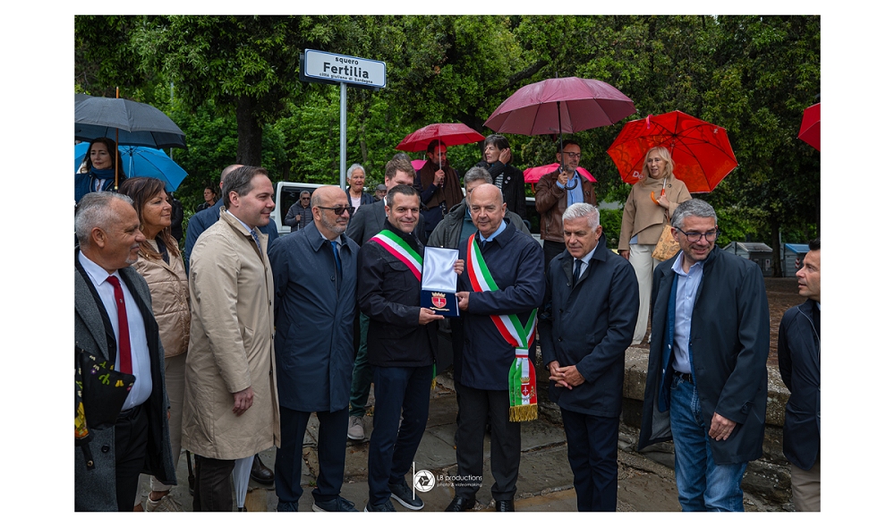 NUOVA INTITOLAZIONE DEDICATA A FERTILIA, FRAZIONE DEL COMUNE DI ALGHERO, DELLO SQUERO MARITTIMO IN PROSSIMITÀ DELLA PINETA DI BARCOLA