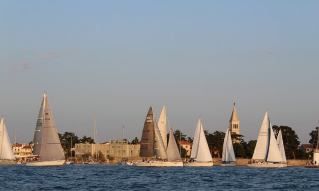 Vela – Transadriatica 2026: pubblicato il bando di regata, aperte ufficialmente le iscrizioni alla 41ª edizione