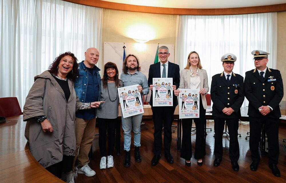 PRESENTATO LO SPETTACOLO “ TRUFFA ACADEMY: METODO INFALLIBILE PER DIFENDERSI DALLE TRUFFE MENTRE SE RIDI COME DISGRAZIAI” IN PROGRAMMA GIOVEDÌ 14 MAGGIO ALLE ORE 18 AL TEATRO BOBBIO CON IL DUO COMICO MAXINO-FURIAN
