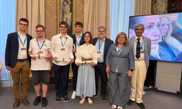 AICA: CINQUE STUDENTI VINCITORI ALLE OLIMPIADI ITALIANE DI INFORMATICA SVOLTESI A UDINE A SETTEMBRE 2025 PREMIATI CON UNO STAGE DI DUE SETTIMANE NELLA SEDE DI GOOGLE ZURIGO