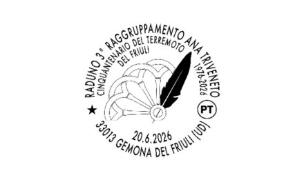 POSTE ITALIANE: A GEMONA DEL FRIULI L’ANNULLO FILATELICO PER IL RADUNO DEL 3° RAGGRUPPAMENTO ANA TRIVENETO NEL CINQUANTENARIO DEL TERREMOTO DEL FRIULI 1976-2026