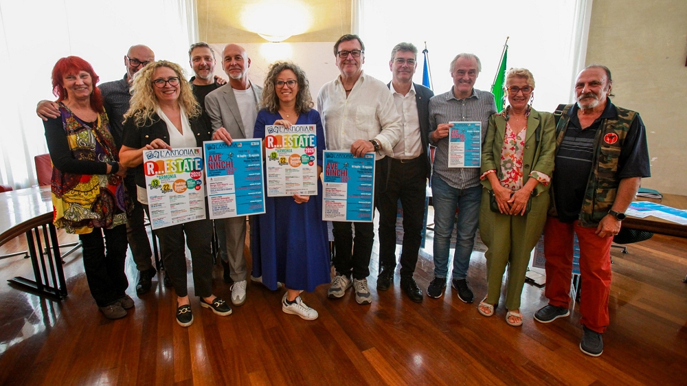PRESENTATO IN MUNICIPIO IL CARTELLONE DEGLI SPETTACOLI TEATRALI ESTIVI DE L’ARMONIA