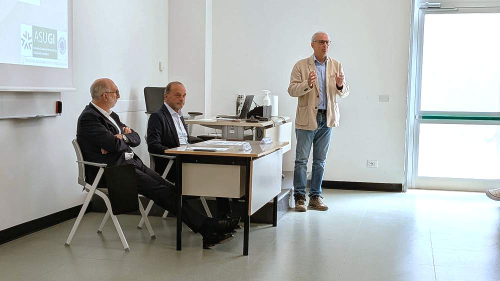 SANITÀ E TERZO SETTORE: ASUGI PUBBLICA UN AVVISO DI CO-PROGETTAZIONE PER AZIONI DI SVILUPPO DELLE CASE DELLA COMUNITÀ
