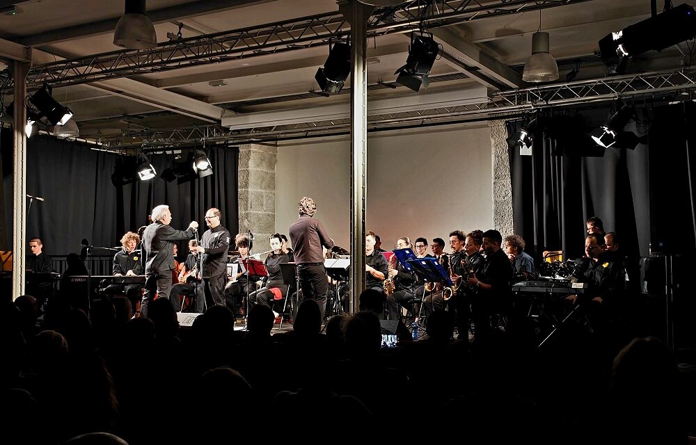 SUCCESSO ALLA SALA LUTTAZZI PER MUSICALMENTE INSIEME Concerto della Calicanto Band e dell’Orchestra Jazz del Conservatorio Tartini