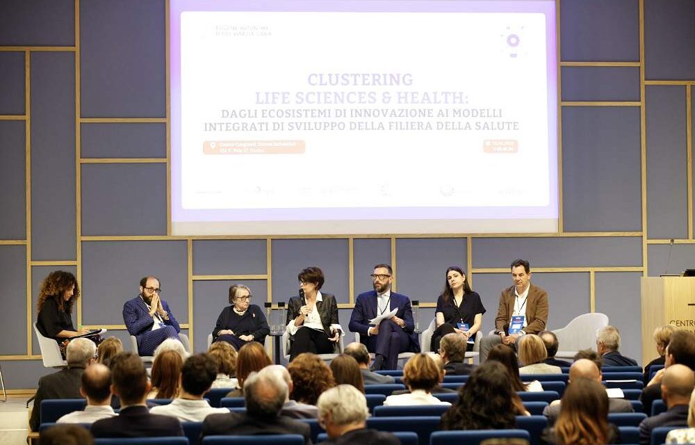 “Clustering Life Sciences & Health: dagli ecosistemi di innovazione ai modelli integrati di sviluppo della filiera della salute”: regioni, imprese, ricerca e sanità insieme per un nuovo modello di sviluppo