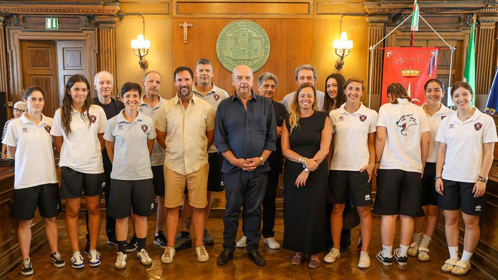 IL SINDACO E L’ASSESSORE ALLO SPORT HANNO INCONTRATO LA TRIESTE VICTORY ACADEMY, PRIMA SQUADRA DI CALCIO FEMMINILE A VINCERE IL TITOLO REGIONALE DI ECCELLENZA SILVER